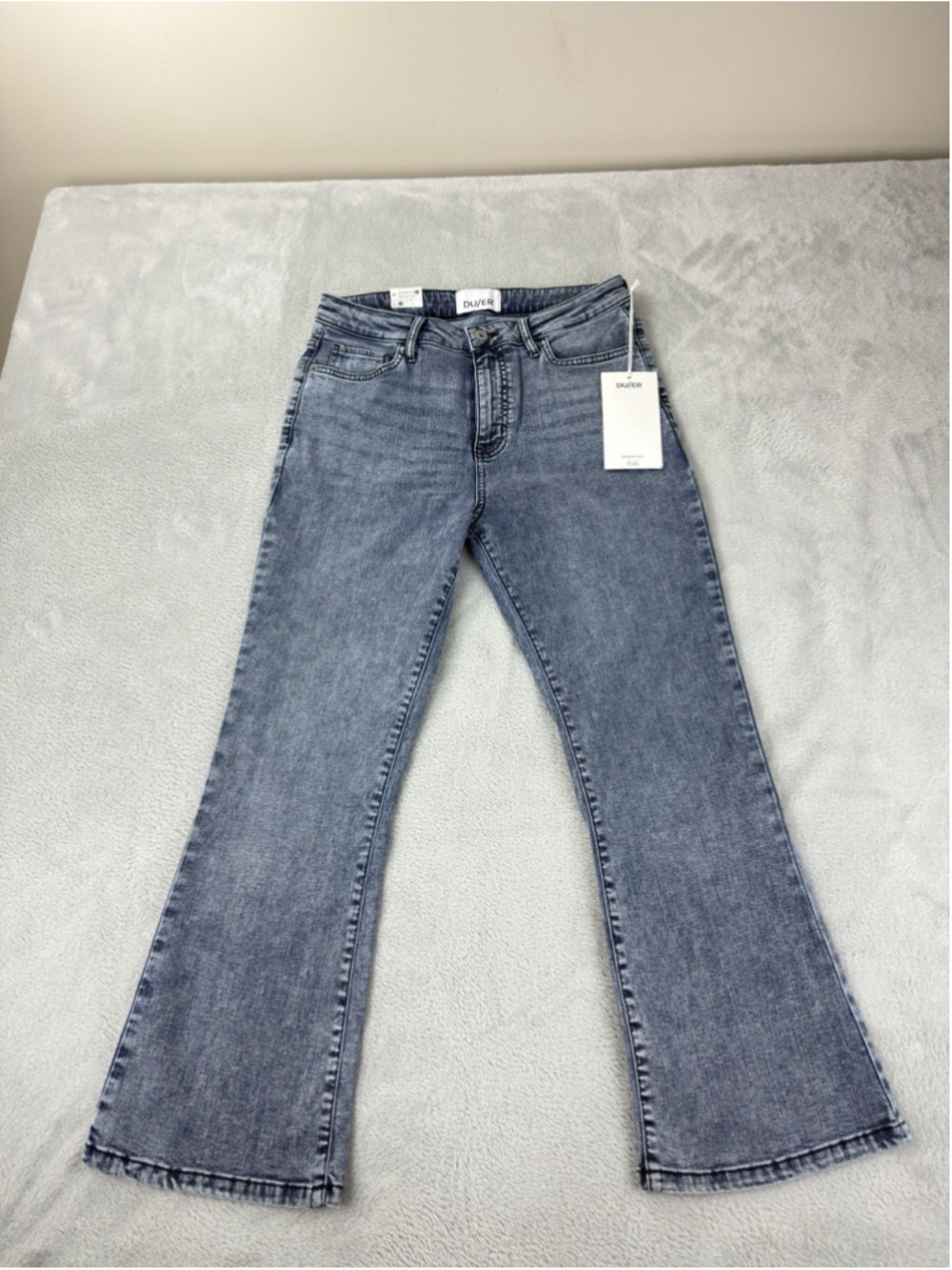 Duer Women's Size 29x26 No Sweat Denim High Rise Kick Flare Jeans